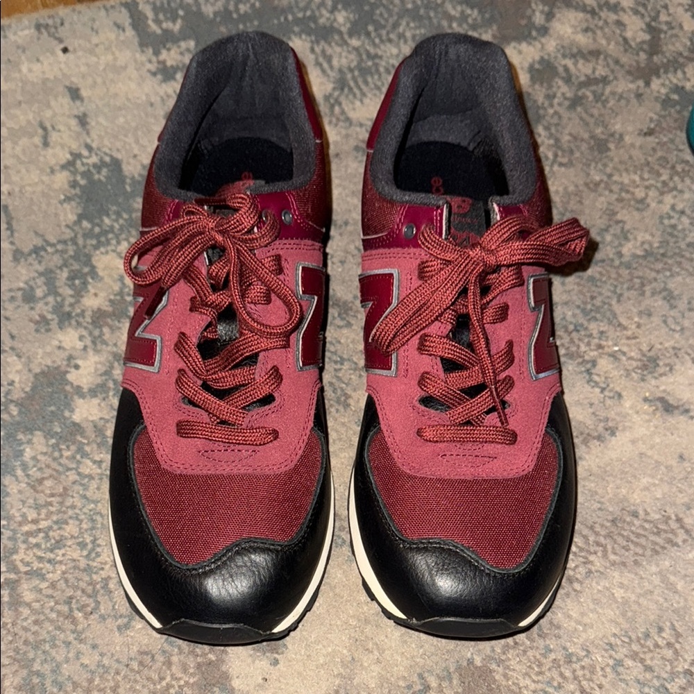 New Balance Burgundy Sneakers 574